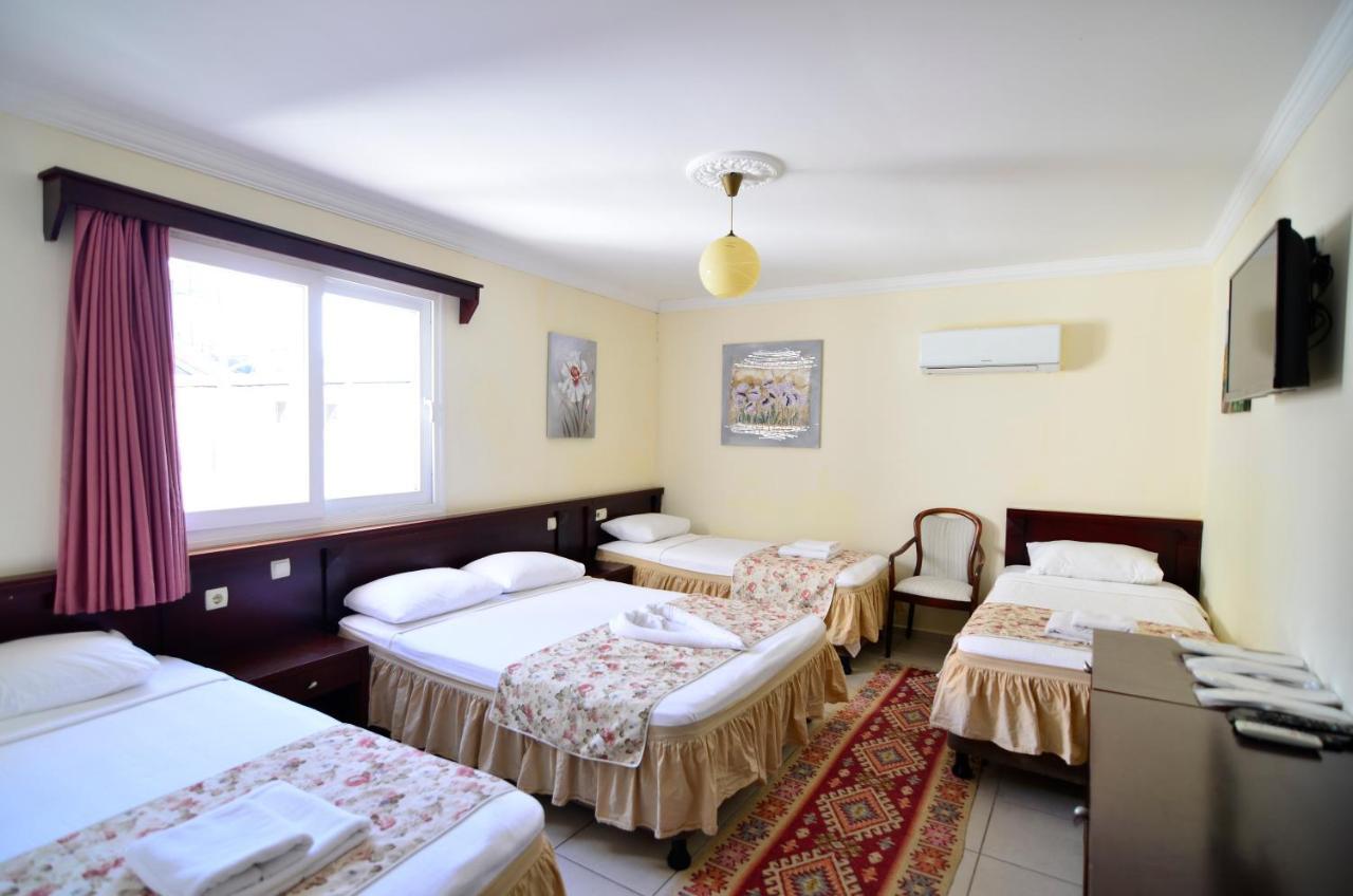 Standard Quadruple Room,1238135461:JPEG